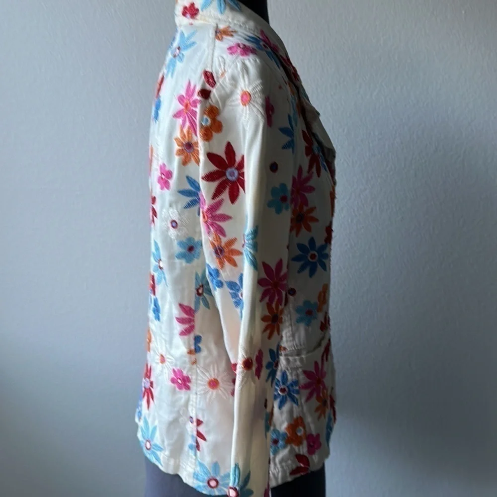 Johnny Was jacket tan blazer embroidered floral multicolored size medium